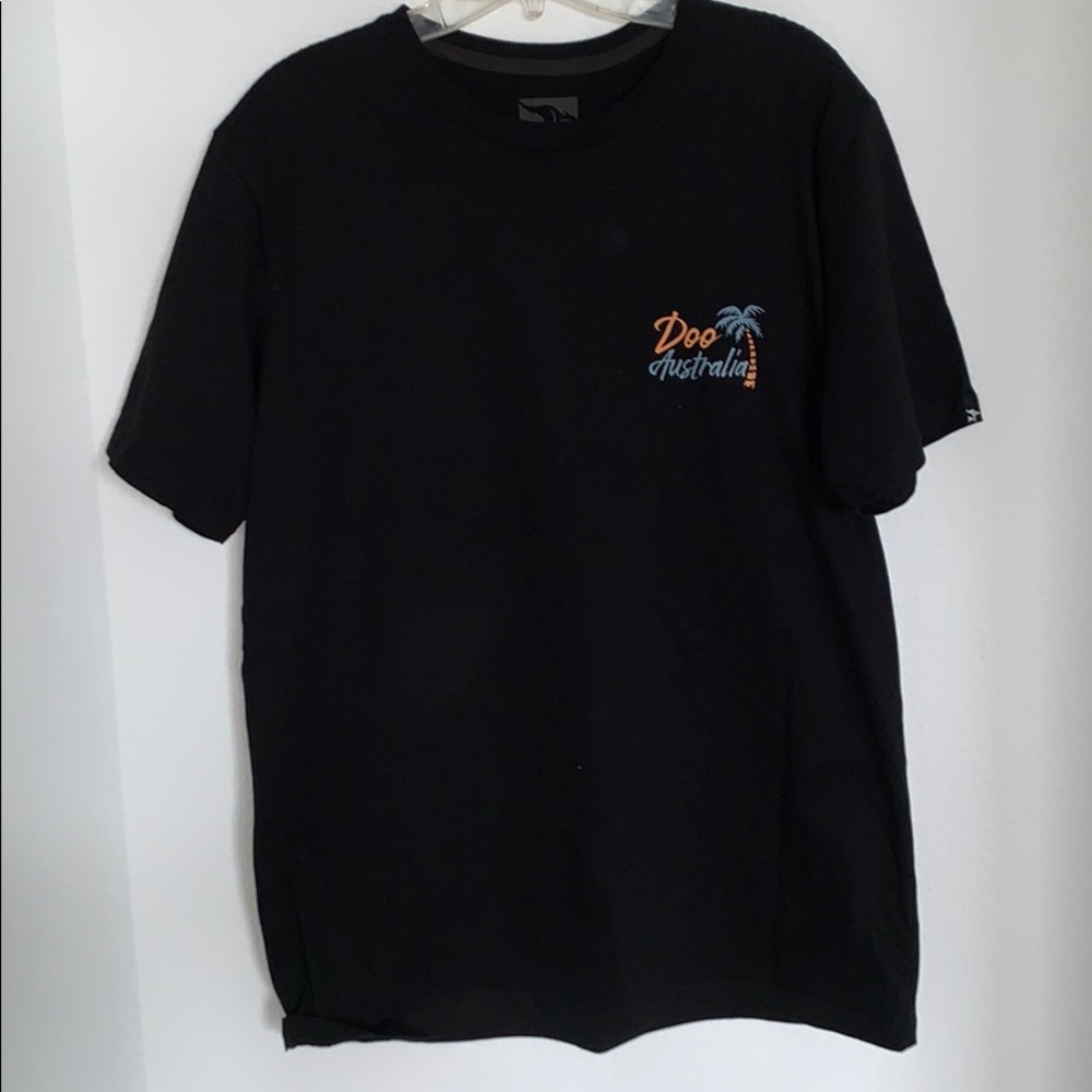 Doo Australia Men T-Shirt Medium